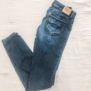Abercrombie Skinny Jeans